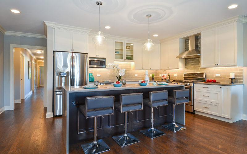 Kitchen & Dining for Fairview Station Condos in Park Ridge Il